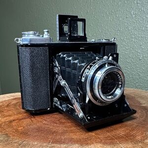 Zeiss Ikon Ikonta 521/16 Folding Camera